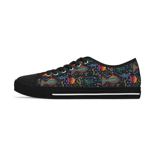 Low Top Sneakers — Colorful Psychedelic Fish Pattern Women's Canvas Shoes