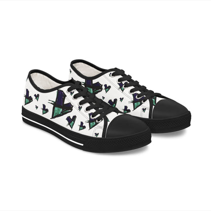 Heart Pattern Low Top Sneakers — Women's Casual Canvas Shoes