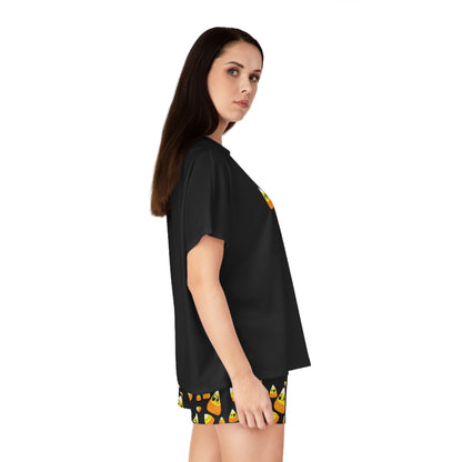 Candy Corn Pattern Women’s Pajama Set — Cute Halloween Short Sleepwear