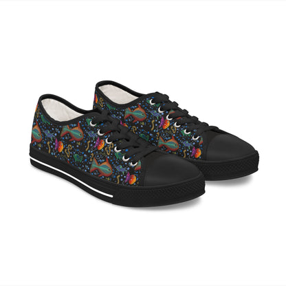 Low Top Sneakers — Colorful Psychedelic Fish Pattern Women's Canvas Shoes